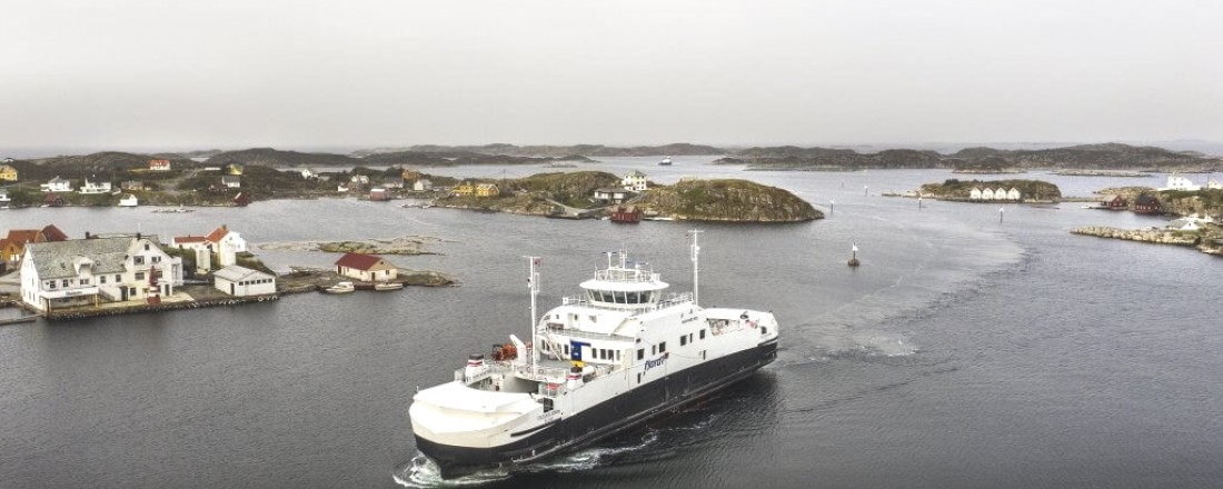 Fjord 1 og Ferdamat får tildelt Storegutprisen 2023. Foto: Fjord1 