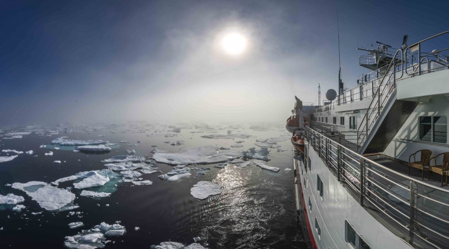 MS Spitsbergen. Foto: Karsten Bidstrup/Hurtigruten
