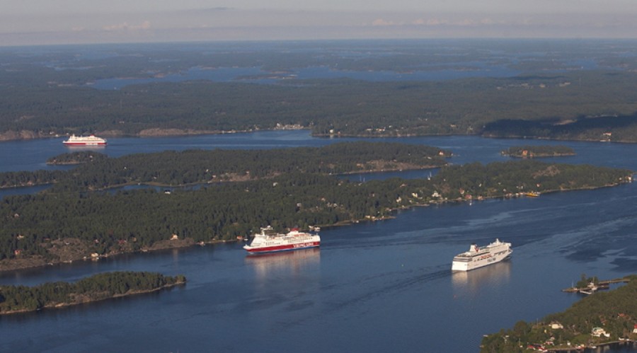 The final part of the puzzle is in place to make it possible for the ferries operating on the Helsinki - Tallinn route to connect to onshore power. All of the ferries operating on other routes between the ports, Stockholm – Helsinki and Stockholm – Tallinn, already connect to onshore power at the quayside. Photo: Ports of Stockholm/ Per-Erik Adamsson